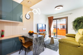 Sublime sea view frontline flat